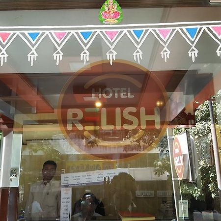 Hotel Relish Вадодара Екстер'єр фото